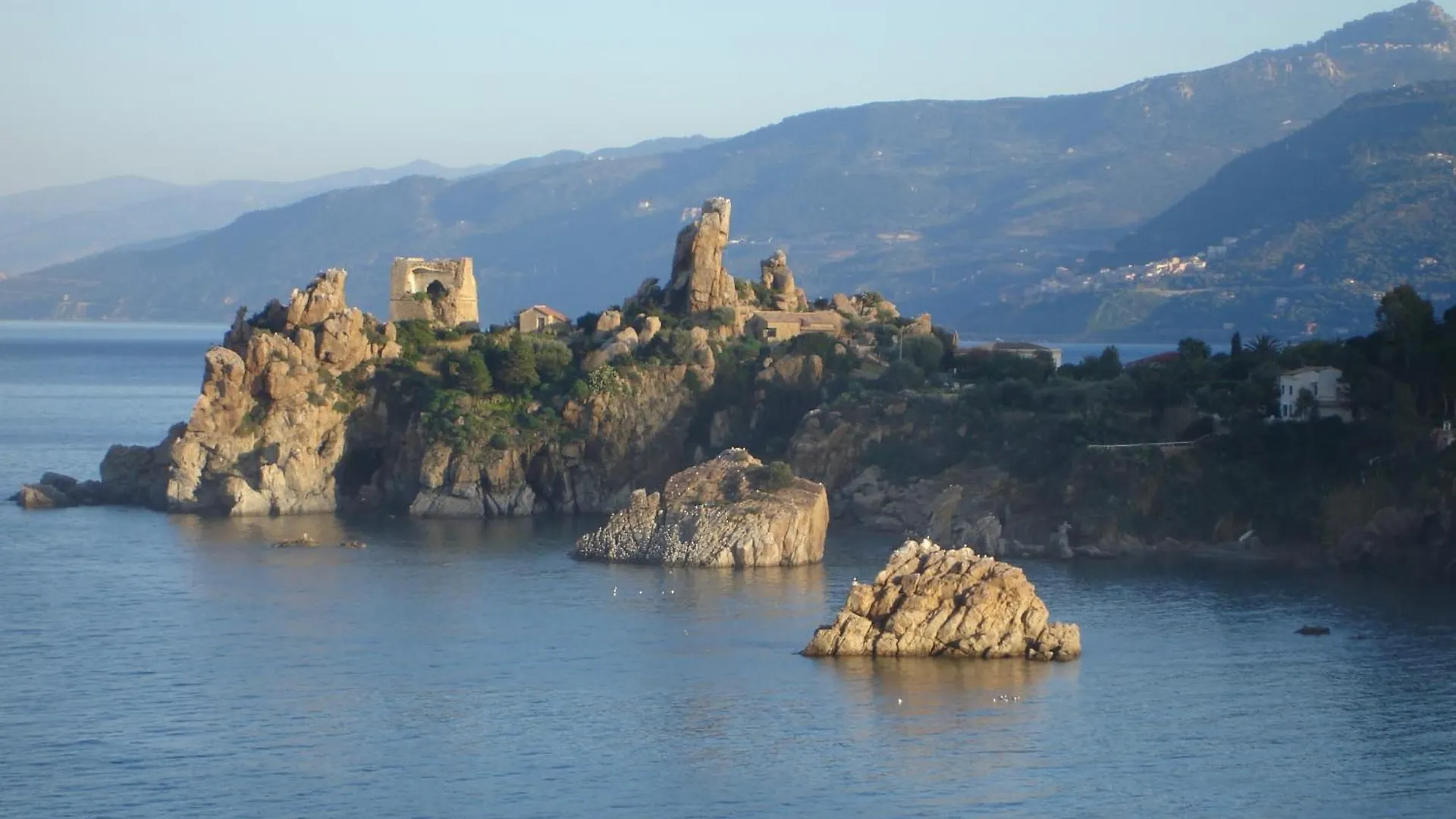 Appartamento Alba sul mare Cefalù