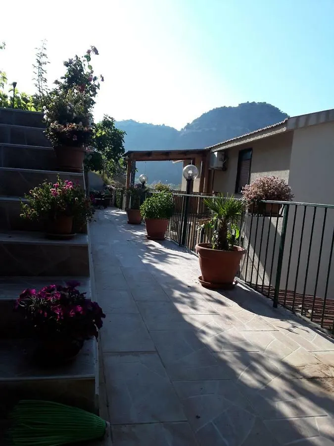 Appartamento Alba sul mare Cefalù